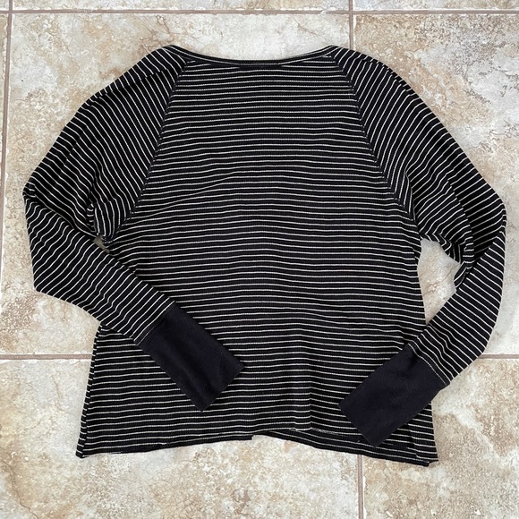 Truly Madly Deeply henley from Urban Outfitters - Picture 3 of 3